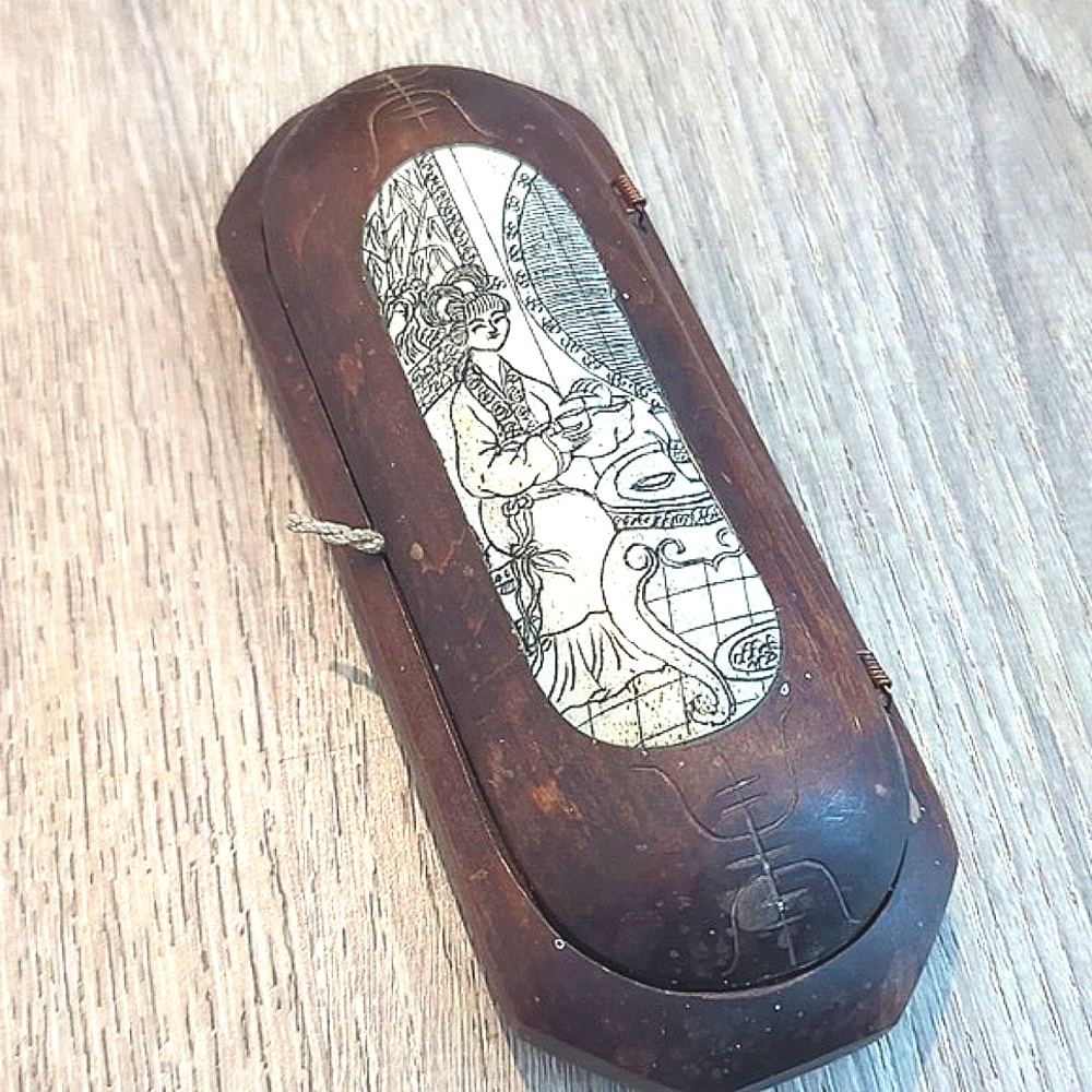 Vintage Antique Asian Hand Carved Bone Inlay Wooden Eyeglass Case Trinket box - Picture 2 of 10